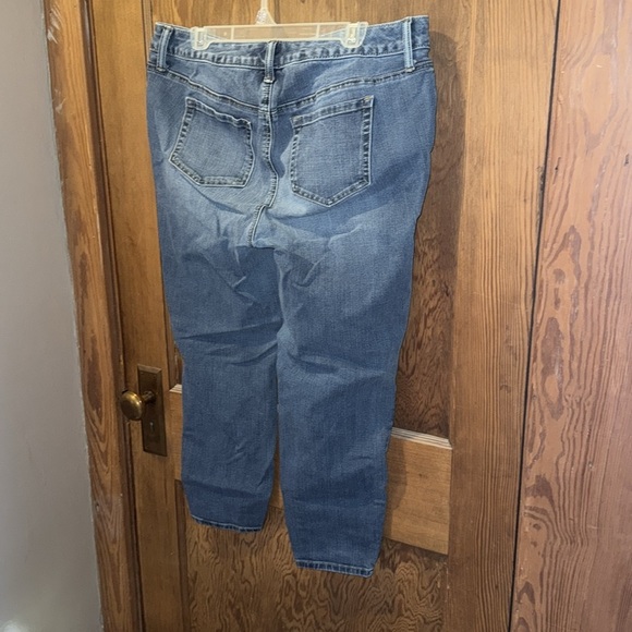 Torrid premium straight leg destructed jeans - Picture 5 of 5